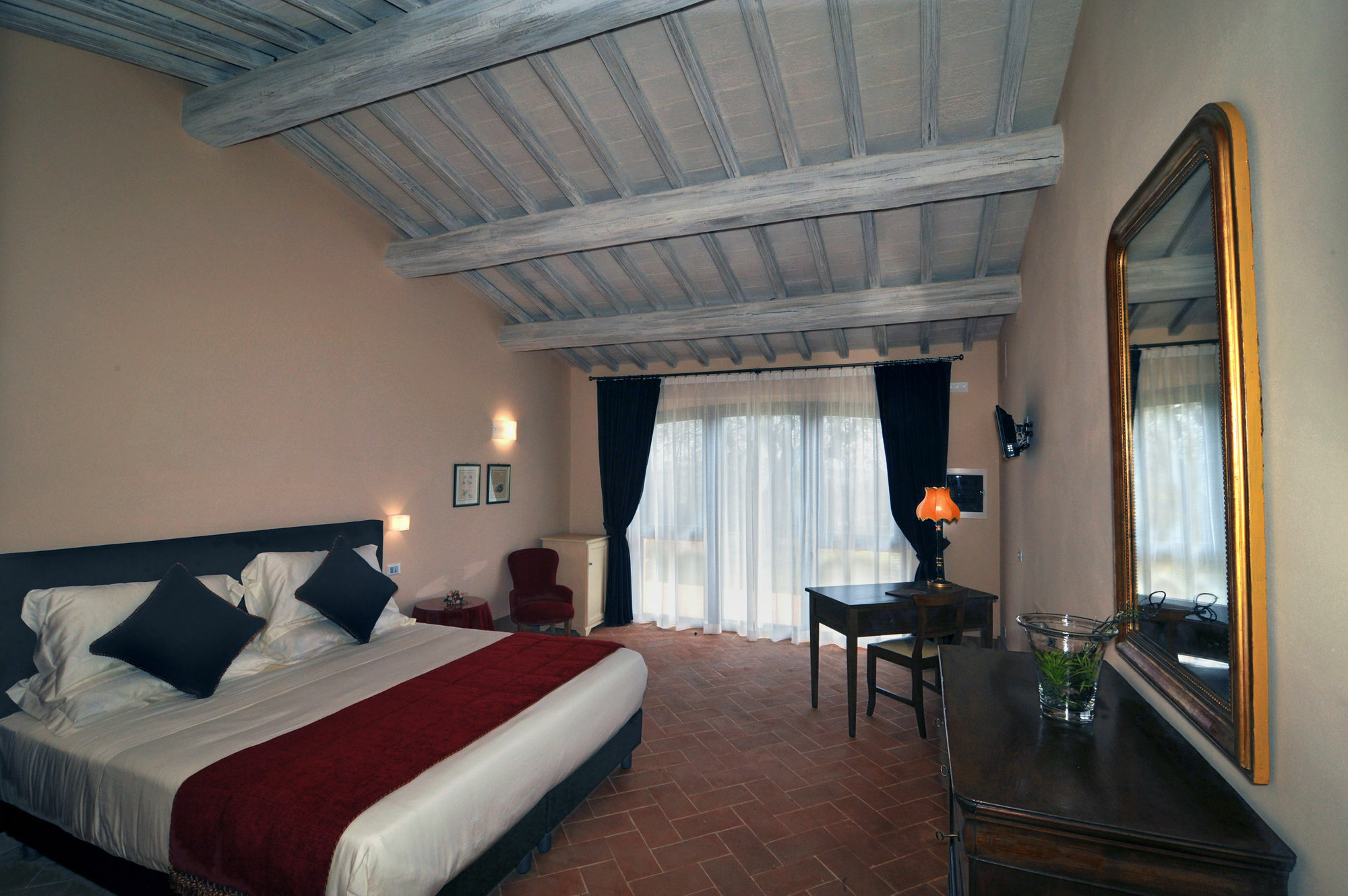 Le Buche Wine Resort&Spa Macciano エクステリア 写真